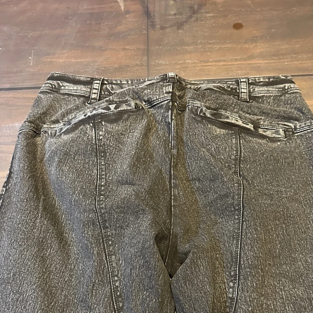Stylish Black Women's Jeans - Picture 6 of 7